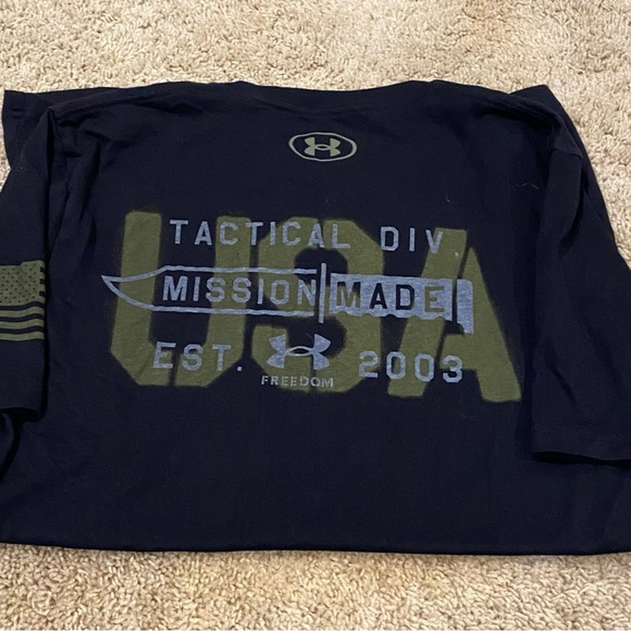 Under armour small tee-shirt - Picture 5 of 5